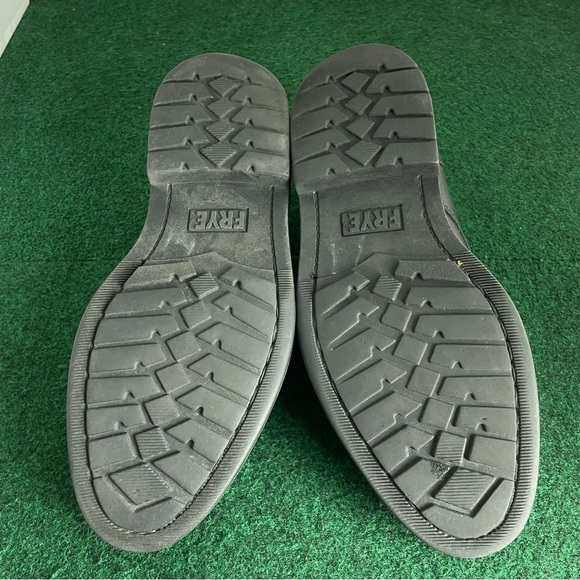 Frye Matthew Leather Oxfords - Picture 10 of 11